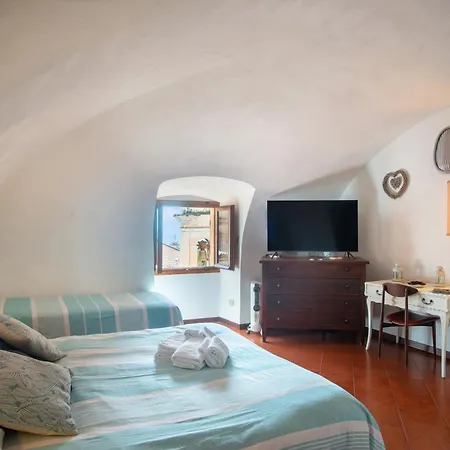 La Casa Nel Cuore Di - Happy アパート サンレモ